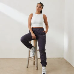 Essential Tank Top