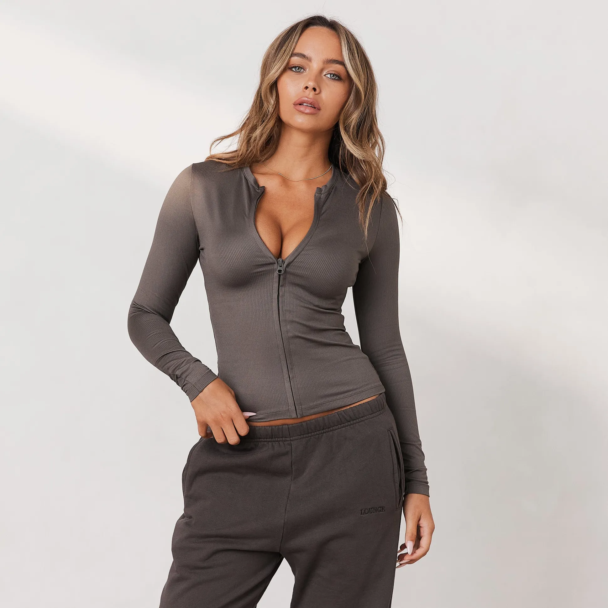 Signature Ribbed Long Sleeve Zip-Up Top