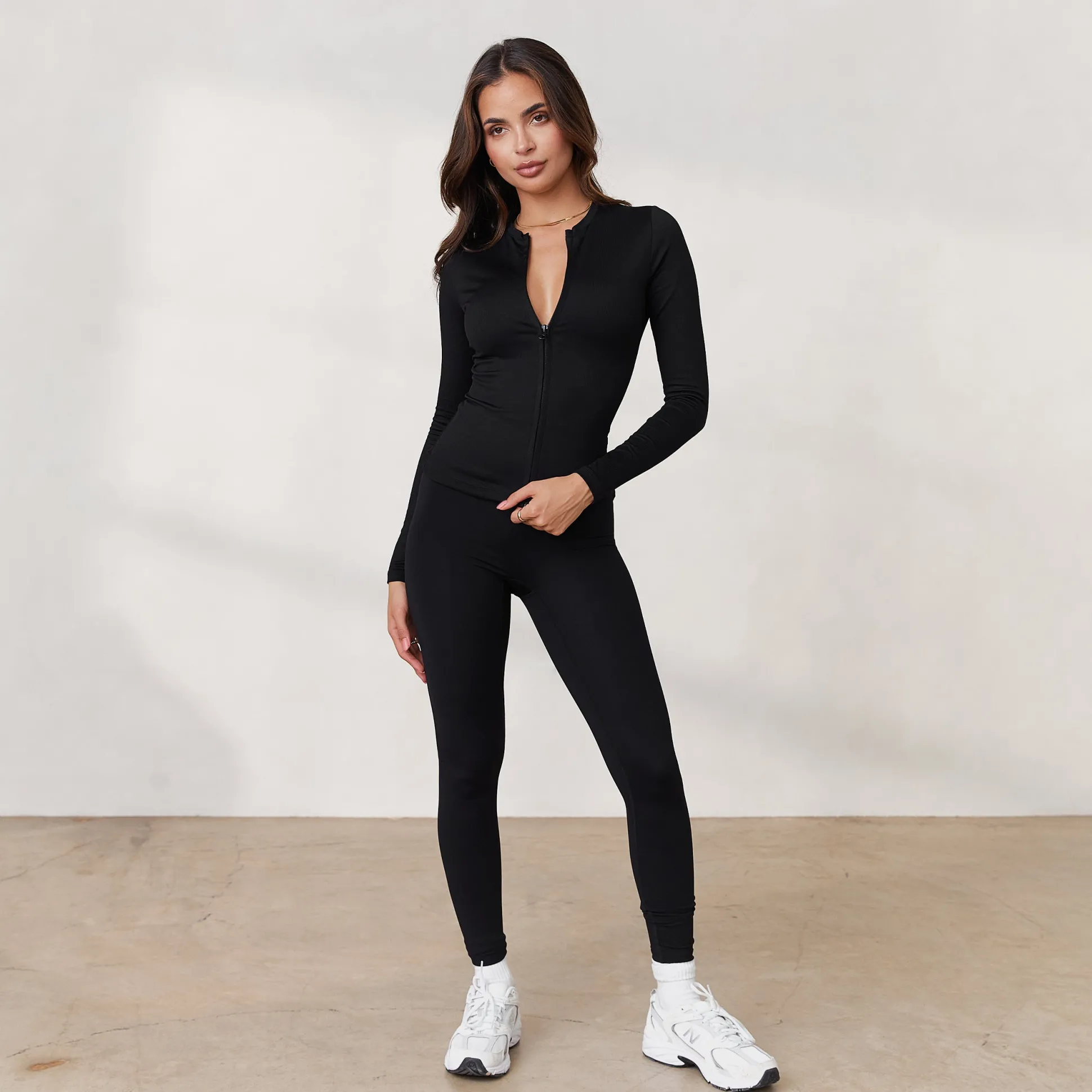 Signature Ribbed Long Sleeve Zip-Up Top