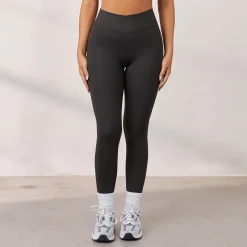 Silhouette Crossover Leggings