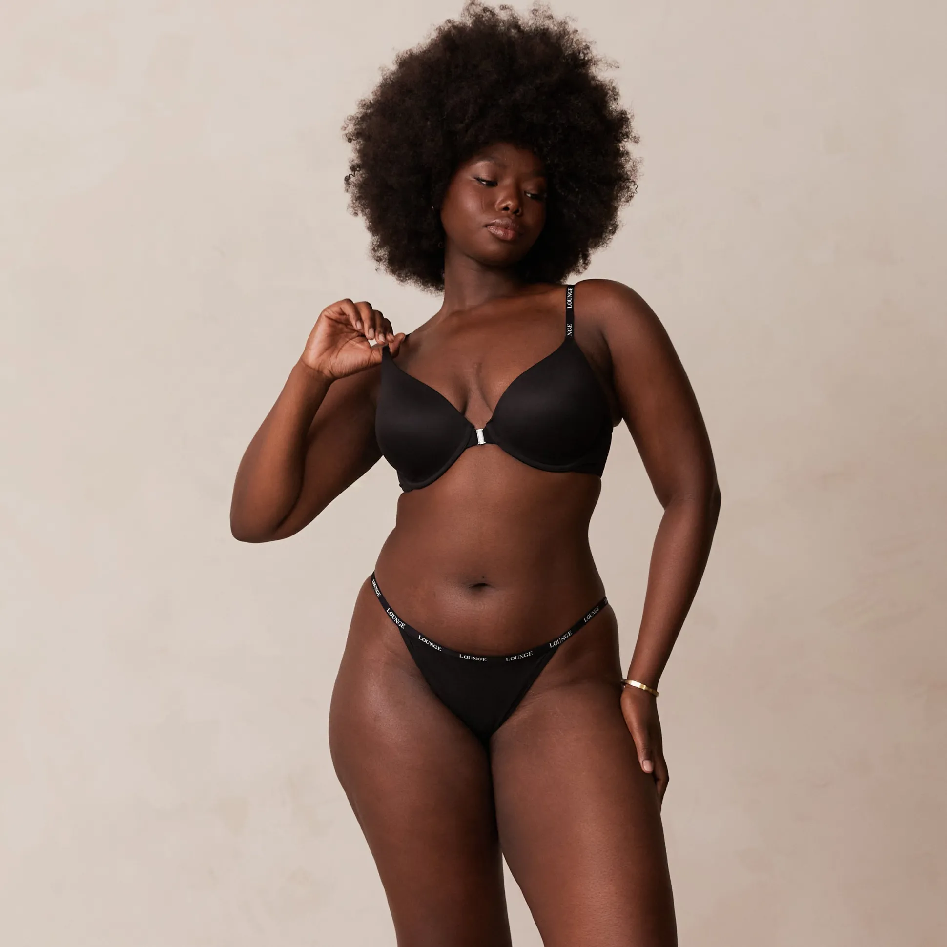 Smooth Front Fastening T-Shirt Bra