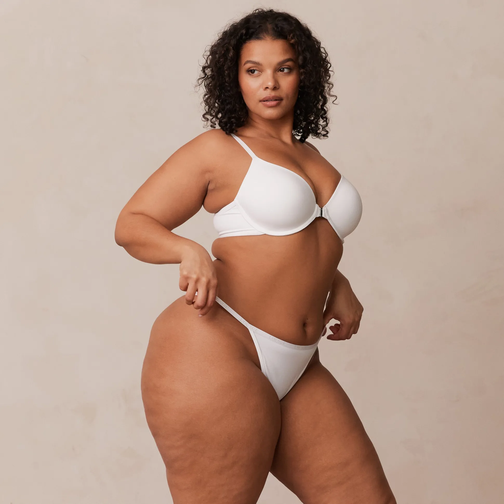 Smooth Front Fastening T-Shirt Bra