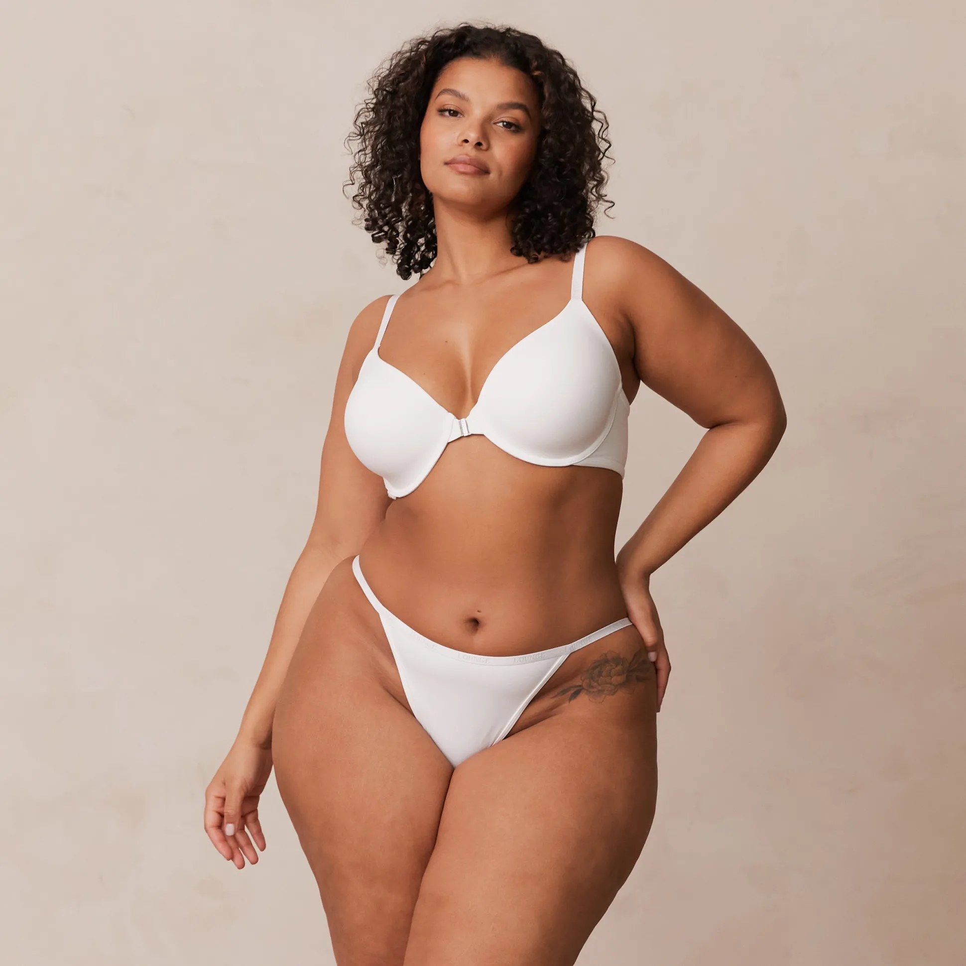 Smooth Front Fastening T-Shirt Bra